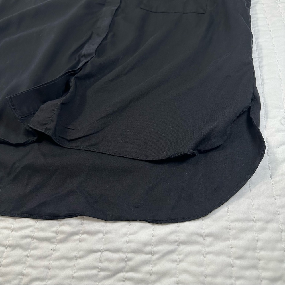 Banana Republic 100% Lyocell Black Button Down Blouse With One Front Pocket - Picture 5 of 14